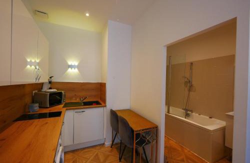 Saint-Alban-de-Roche Apartment | Gîte de la Roche