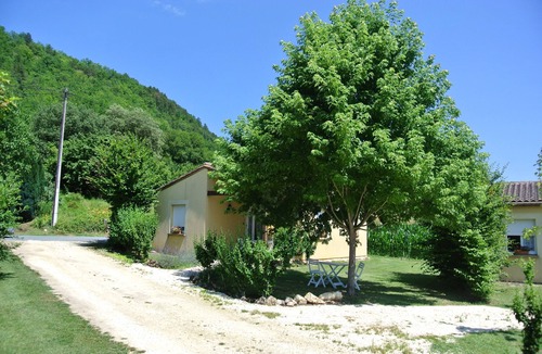 Castels House | Gîte de la Rive "Maple"