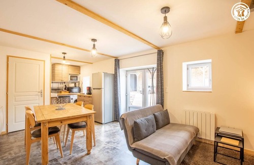 Montbellet House | Gîte de la Rua - MONTBELLET