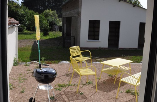 Aizenay House | gîte de la rue du Chateau d'Aizenay