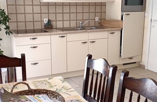 Barret-sur-Meouge Cottage | Gîte DE LA Source