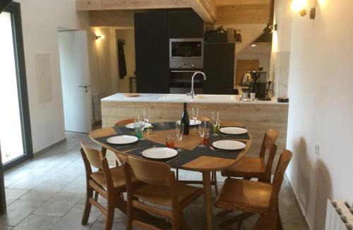 Hauterives House | Gîte de la Taillanderie