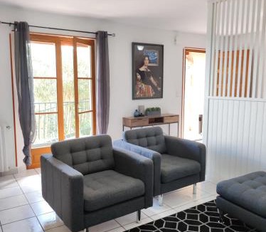 Lectoure Apartment | Gîte de la Tride 2 avec terrasse proche du centre