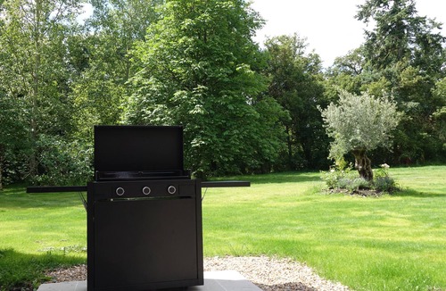 Pont-de-Ruan Villa | Gîte de la Villa des Lys