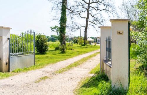 Arx House | Gîte de Laluby