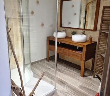 Pimbo Apartment | Gîte de Lamothe