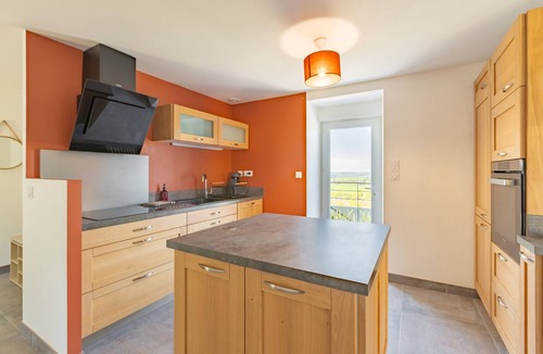 Lunac House | Gîte de Lucie - Climatisé avec jardin de 800 m²