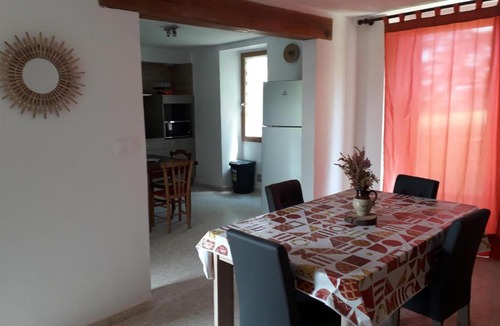 Sainte-Cecile-du-Cayrou House | Gîte de Magui