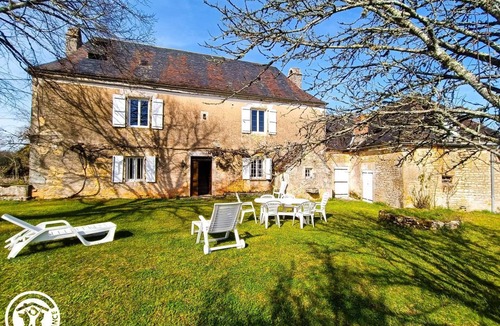 Cuzance House | Gîte de MALAMA - CUZANCE