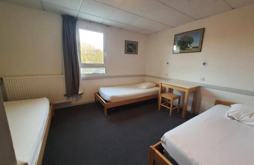 Plouay Hostel | Gîte de Manehouarn