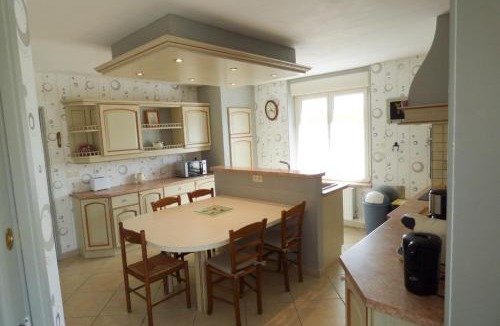 Chaumont-Porcien House | gîte de Mauroy