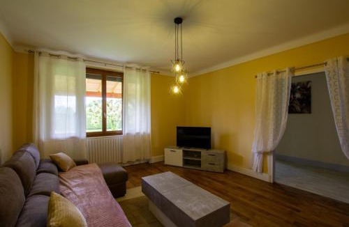 Chalais House | Gîte de mavaleix