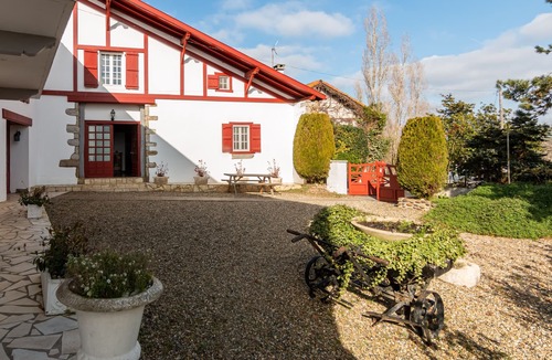Beyrie-sur-Joyeuse House | Gîte de Mounoa - charmante maison basque