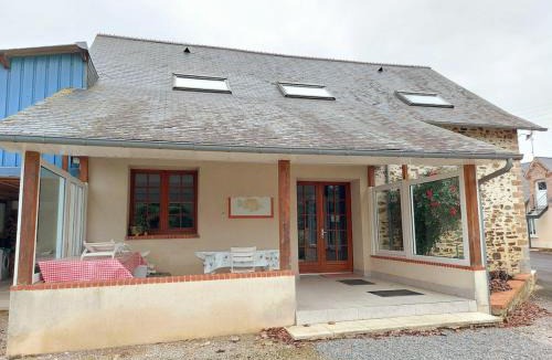 Bouchamps-les-Craon House | Gîte de pêche