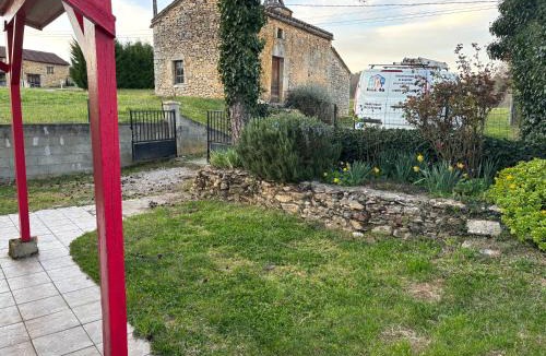 Les Junies House | Gîte de Raynal