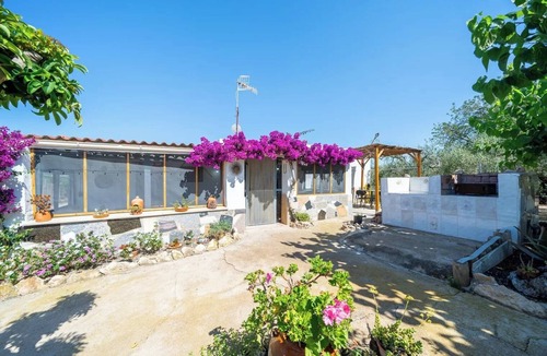 Masdenverge Cottage | Gîte, Delta de lébre