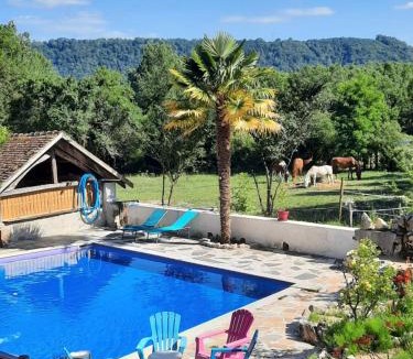 Murs-et-Gelignieux Apartment | gîte des 2 Lions