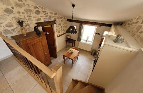 Barret-sur-Meouge Apartment | Gîte des Anges, Domaine de la Méouge, piscine et accès direct rivière