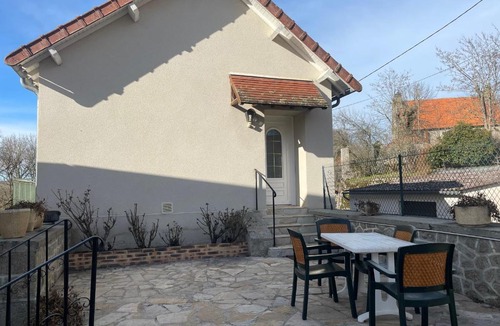 Moutier-Rozeille House | Gîte des Buis