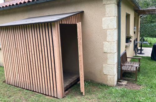 Frayssinet-le-Gelat House | Gîte des Combes Blanches