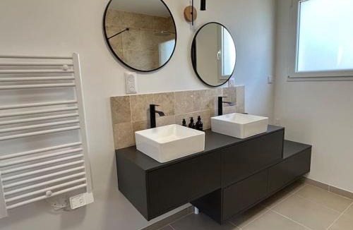 Chicheboville Villa | Gîte des couleurs avec SPA