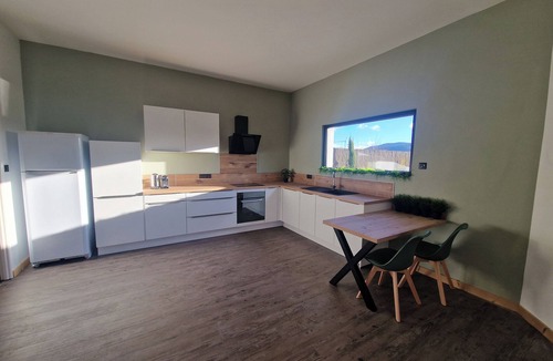 Le Syndicat House | Gîte des Emeraudes - Fully equipped - Spa - Sauna. Between Gérardmer and La Bresse