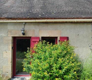 Agonges House | Gîte des Fours