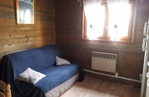 Quintenas Ski Chalet | Gîte des Hirondelles.