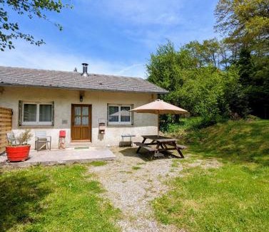 Le Soulie House | Gîte Des Houx