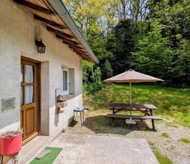 Le Soulie House | Gîte Des Houx