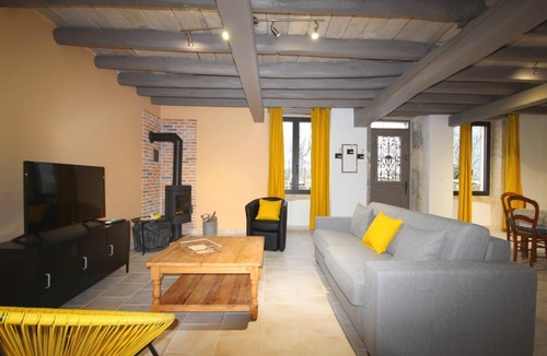 Mellecey House | Gîte des Lilas - MELLECEY