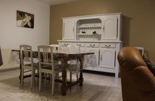 Nolay House | Gîte des Louchardes