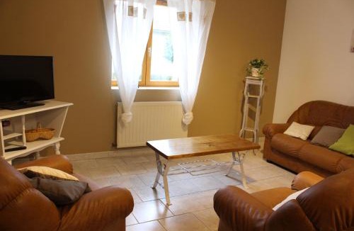 Nolay House | Gîte des Louchardes