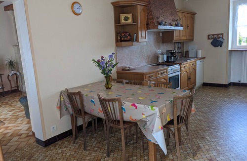 Ceaux-en-Loudun House | Gîte des Marronniers