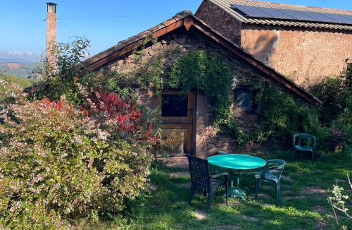 Saint-Izaire House | Gîte des Monts