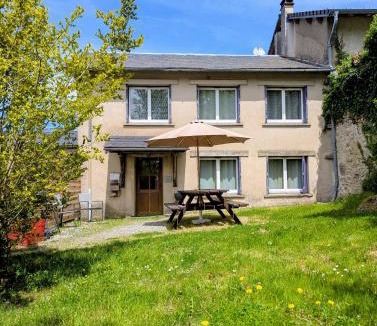Le Soulie House | Gîte Des Myrtilles