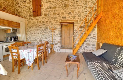 Pomeys House | Gîte des Ormes in Pomeys - POMEYS