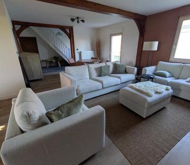 La Neuville-aux-Joutes House | Gîte des Petits Prés