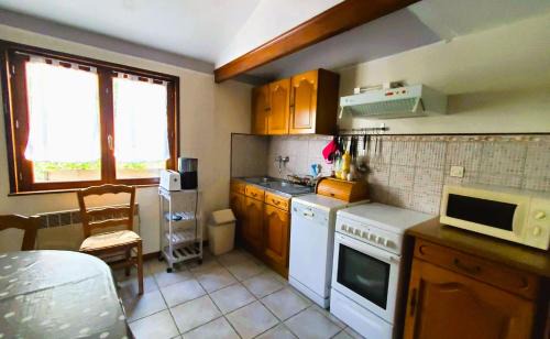 Haut-Loquin House | Gîte des peupliers, gîte à la ferme