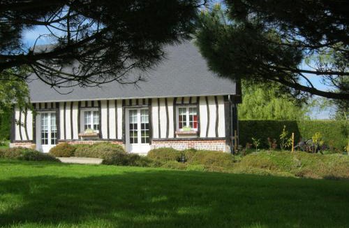 Brunville House | Gîte des Pins Penchés