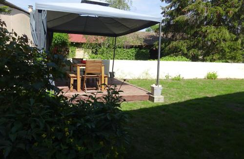 Villemoirieu Bed & Breakfast | Gîte des Pleiades