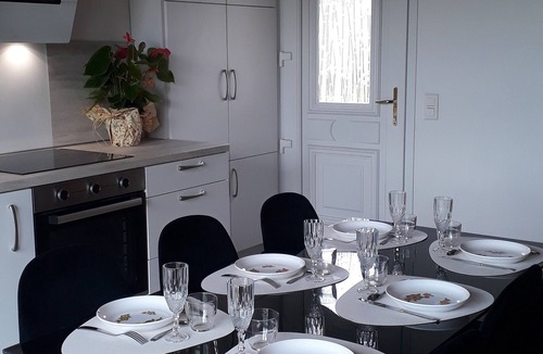 Haudricourt Au Bois House | Gîte des Pommiers Verdure et Foret à Haudricourt ! Déconnectez-vous de Tout