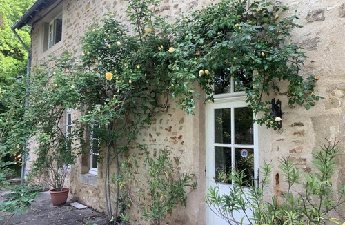 Couches House | Gîte des Templiers - COUCHES
