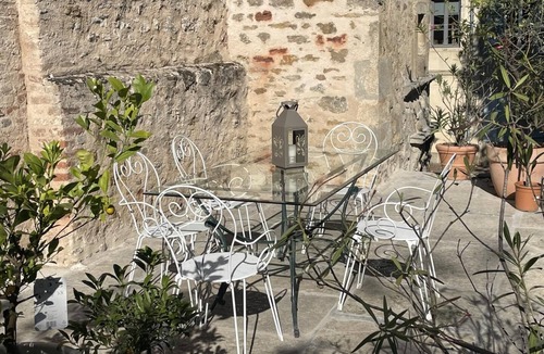 Couches House | Gîte des Templiers - COUCHES