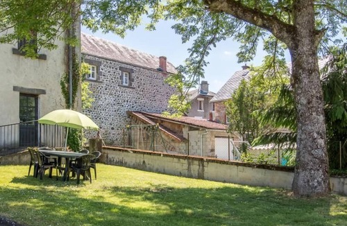 Messeix House | Gîte des Trois Vallées