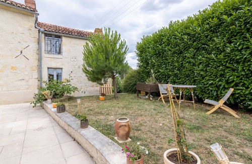 Doue-en-Anjou House | Gîte Divin - Belle maison champêtre