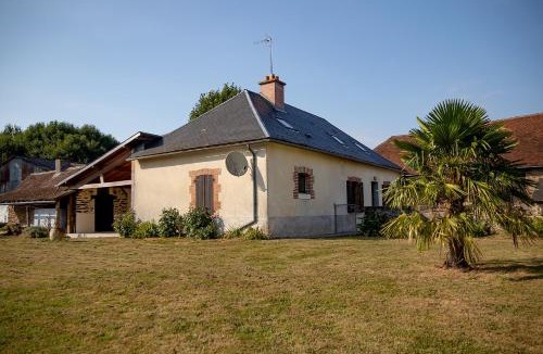 Benayes House | Gîte du bois de la Minette