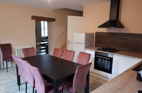 Feneu Cottage | Gîte du Château de Montriou - up to 12 people