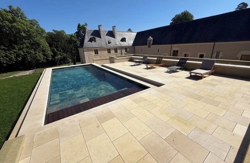 Anche House | Gîte du Château des Brétignolles - Heritage, pool and nature - Near Chinon