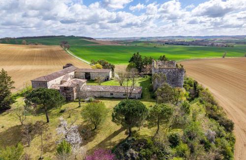 Cumont House | Gîte du Château des Fours